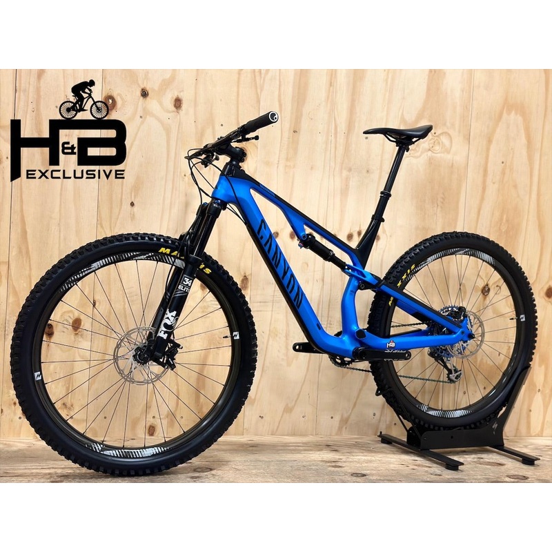 Canyon Neuron CF 9 SL 29 inch mountainbike