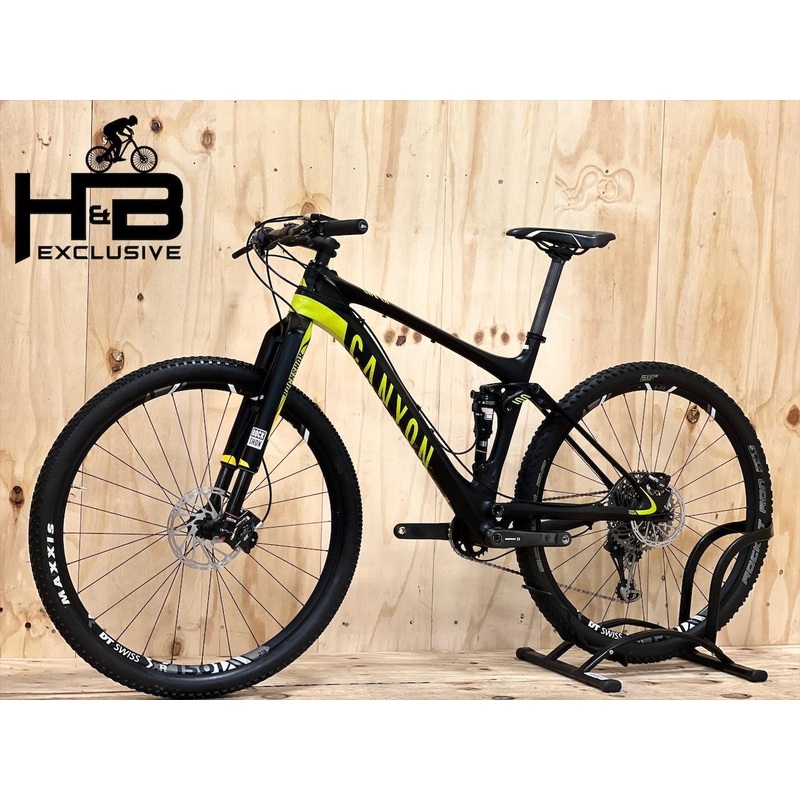 Canyon Lux CF 9.9 29 inch mountainbike