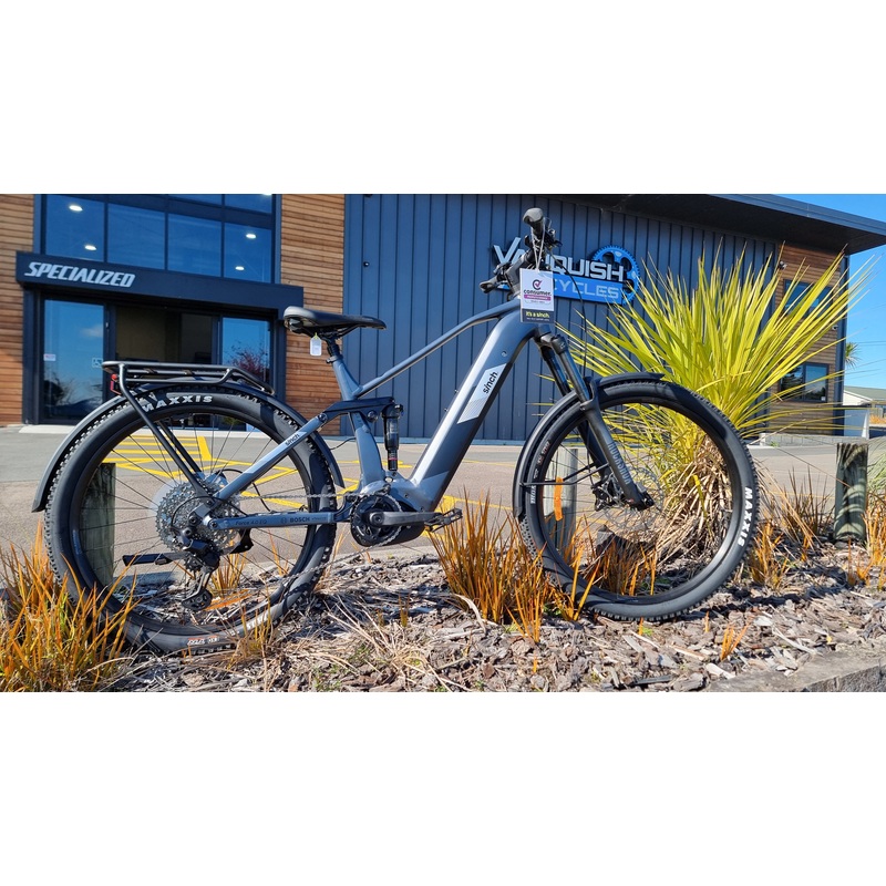 Sinch Force 4 EQ  (Store Display Model sale) Size Large