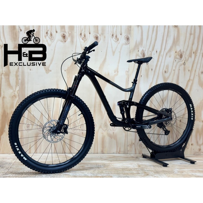 Giant Trance X 3 29 inch mountainbike