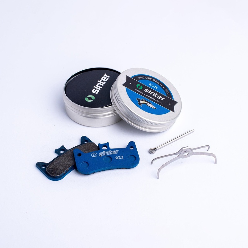 Sinter Disc Brake Pads – 022 Formula S530 – Single Pair Metal Can Carded: Blue